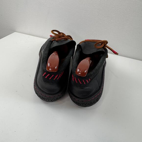 Manitobah Modern Moccasin Shoes Womens US 10 Black Grain Leather Flat 4120006 - Picture 5 of 8